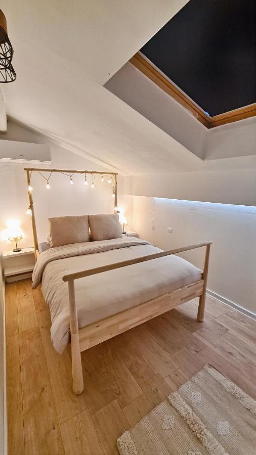 Sous Les Toits D'Avignon Apartment Exterior photo