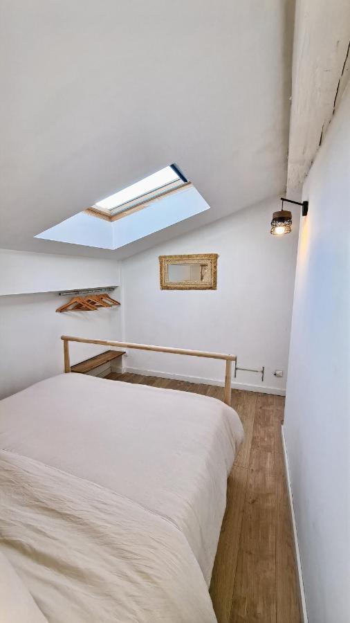 Sous Les Toits D'Avignon Apartment Exterior photo